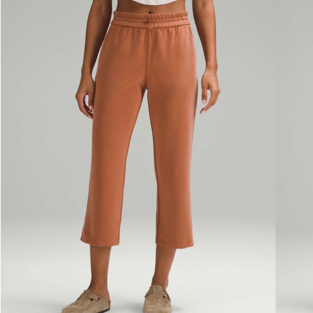 🧡Lululemon Softstreme High-Rise Straight-Leg Cropped Pant Sable Size 4 - Picture 5 of 5